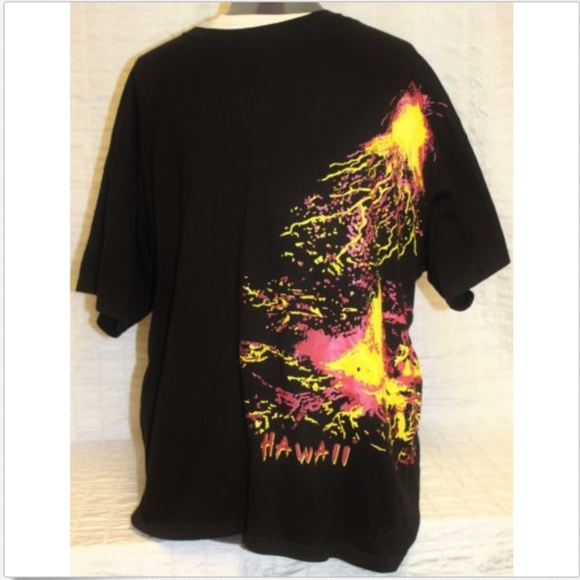 Anvil Other - Hawaii Explosive Volcano Mens Shirt 2XL Lava Fire